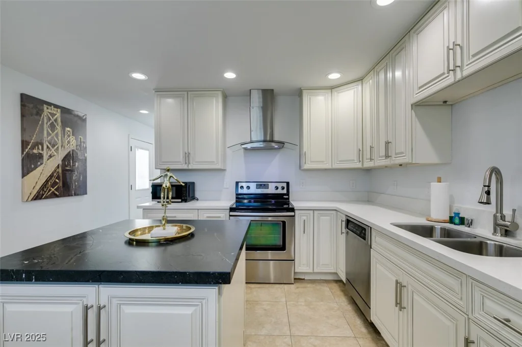 6419 Eldora, Las Vegas, NV 89146