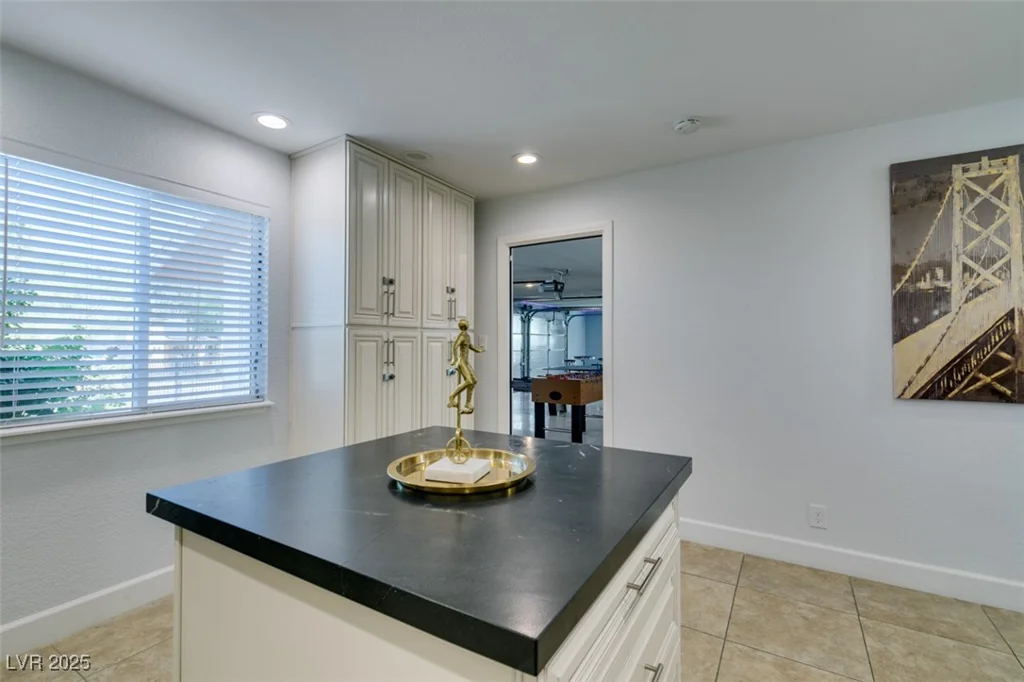 6419 Eldora, Las Vegas, NV 89146