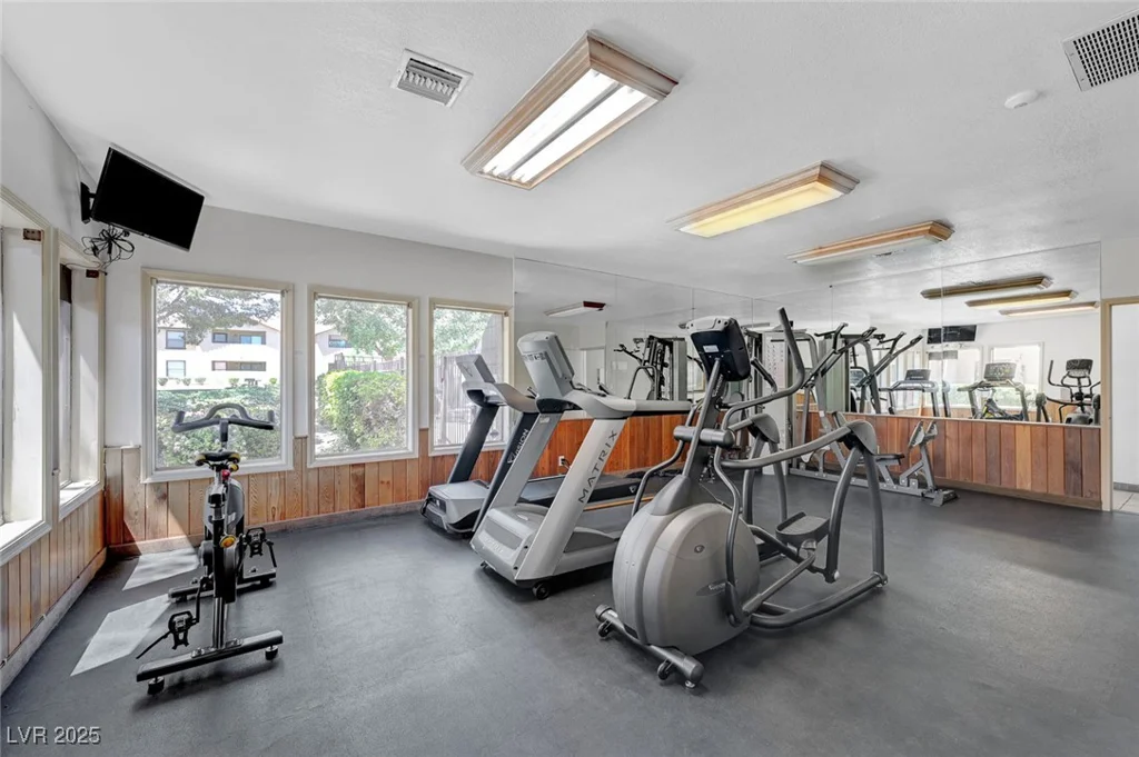 2451 Rainbow, Las Vegas, NV 89108