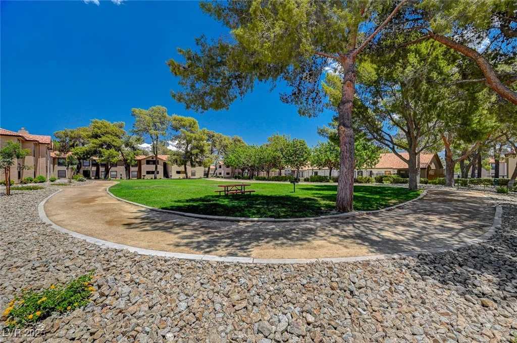 2451 Rainbow, Las Vegas, NV 89108
