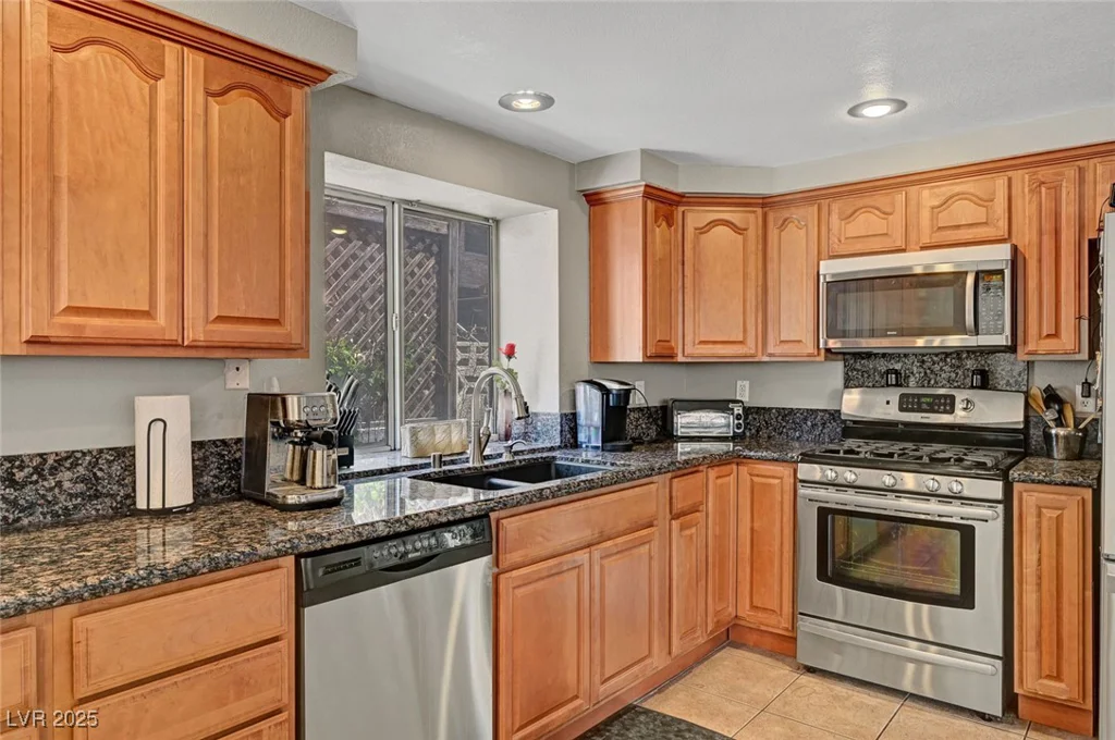 2429 Sun Shores, Las Vegas, NV 89128