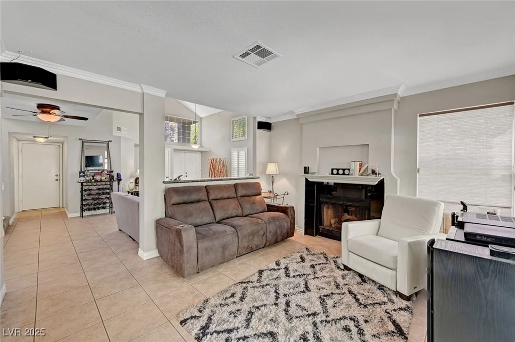 2429 Sun Shores, Las Vegas, NV 89128