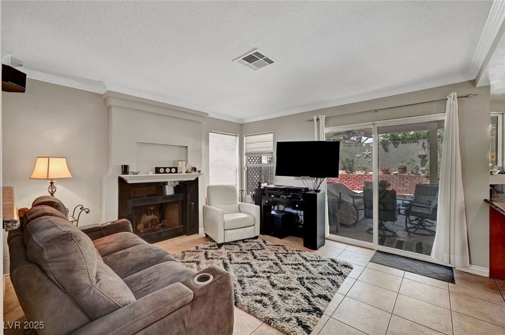 2429 Sun Shores, Las Vegas, NV 89128