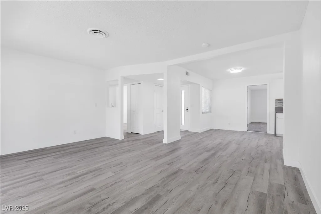 3805 San Angelo, Las Vegas, NV 89102