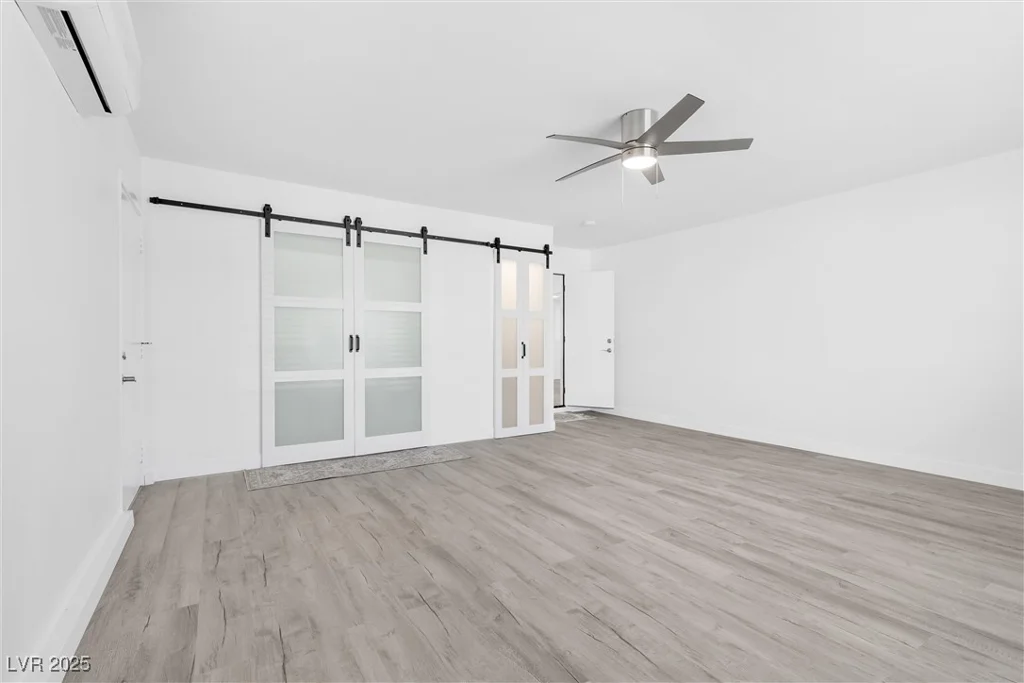 3805 San Angelo, Las Vegas, NV 89102