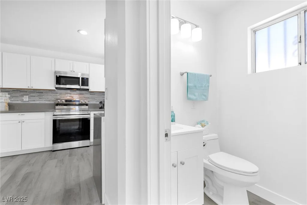 3805 San Angelo, Las Vegas, NV 89102
