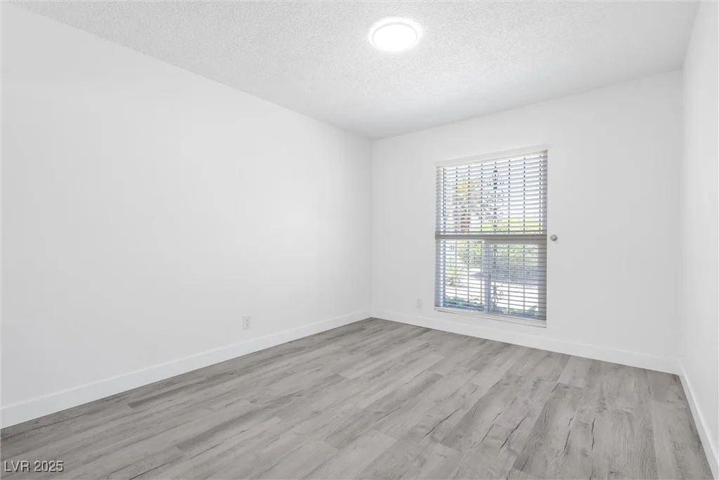 3805 San Angelo, Las Vegas, NV 89102