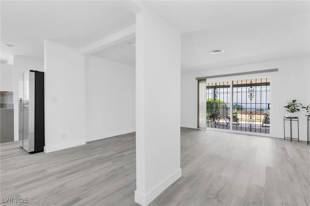 3805 San Angelo, Las Vegas, NV 89102