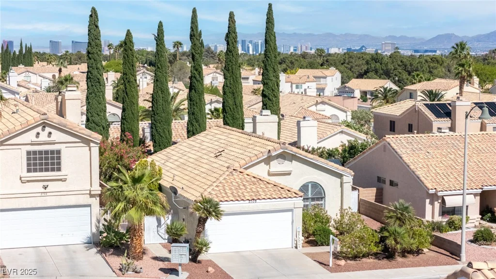 2708 Norbeck, Las Vegas, NV 89117