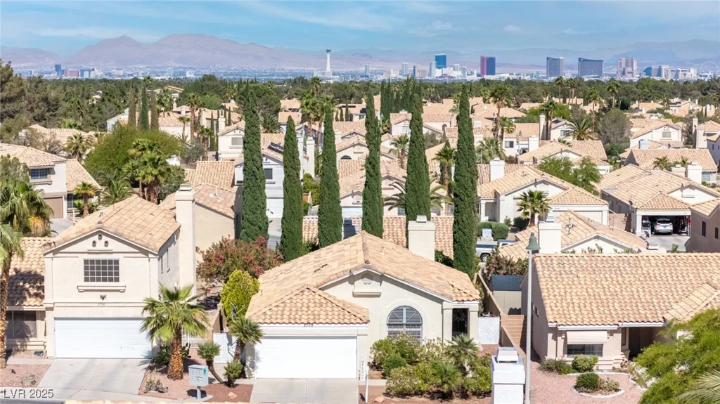 2708 Norbeck, Las Vegas, NV 89117