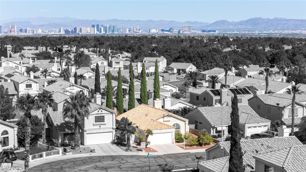 2708 Norbeck, Las Vegas, NV 89117