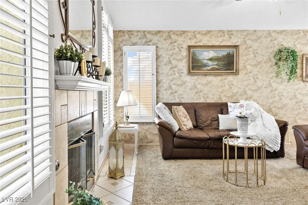 2708 Norbeck, Las Vegas, NV 89117