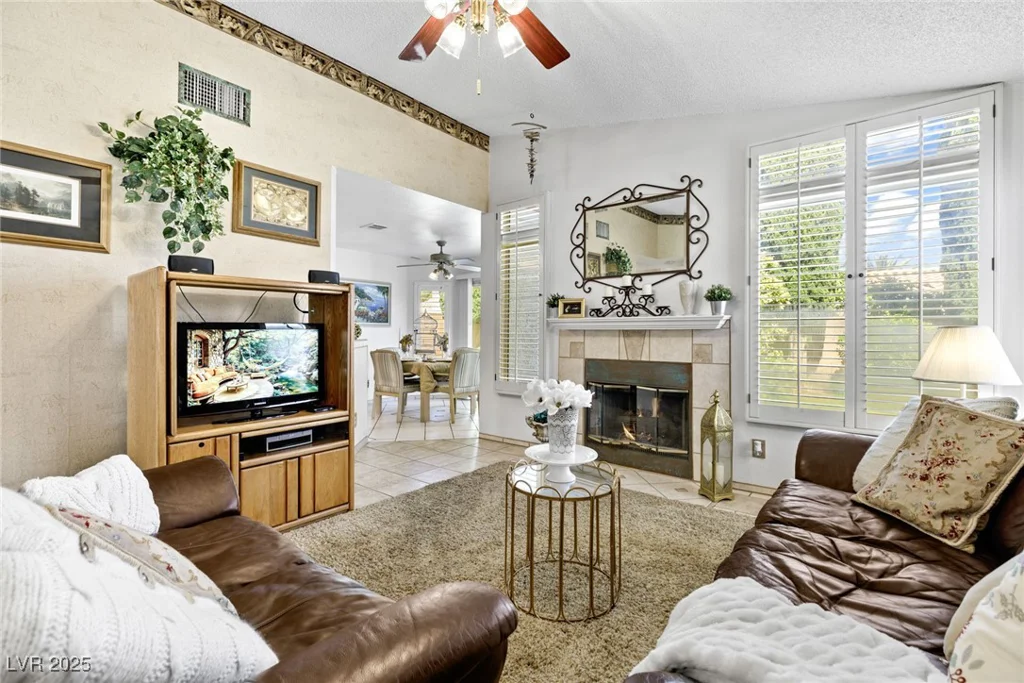 2708 Norbeck, Las Vegas, NV 89117