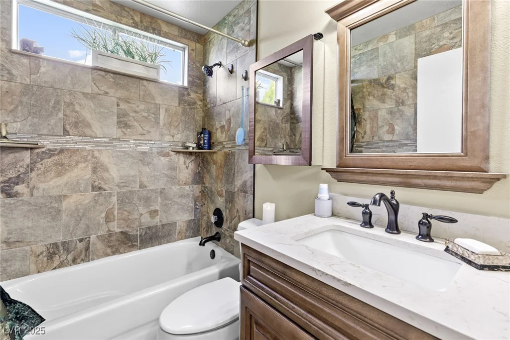 2708 Norbeck, Las Vegas, NV 89117