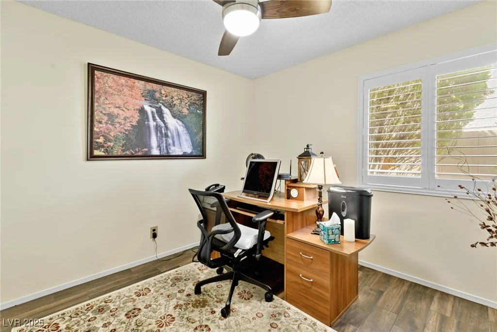 2708 Norbeck, Las Vegas, NV 89117