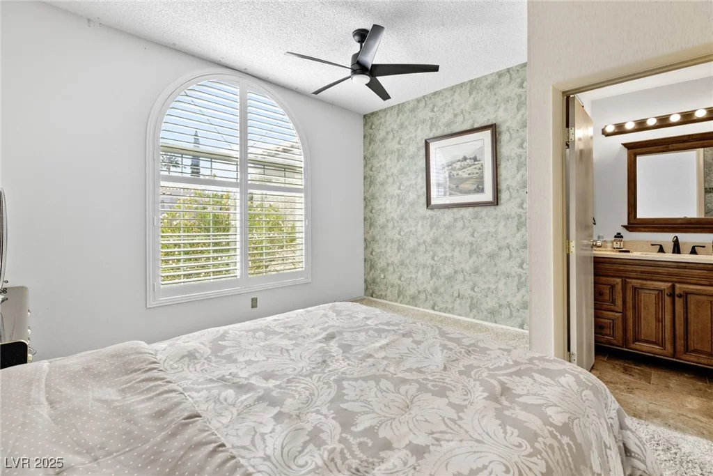 2708 Norbeck, Las Vegas, NV 89117