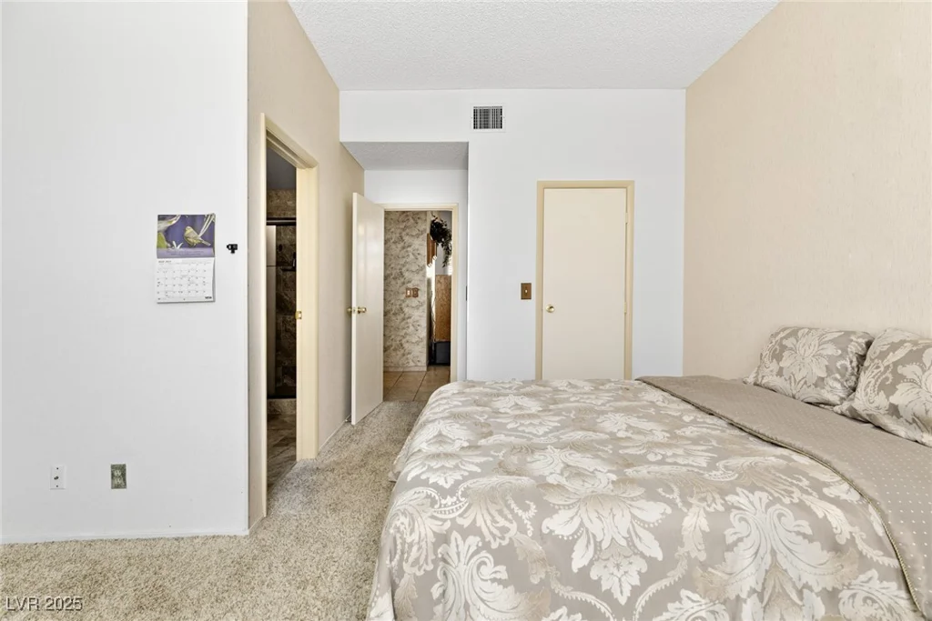 2708 Norbeck, Las Vegas, NV 89117