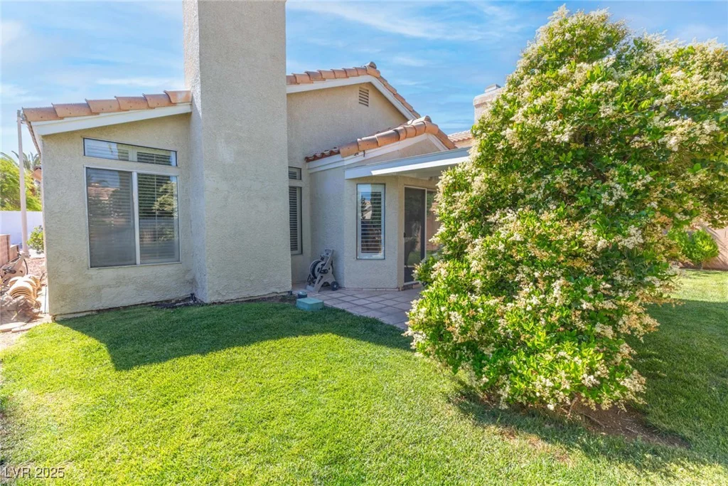 2708 Norbeck, Las Vegas, NV 89117