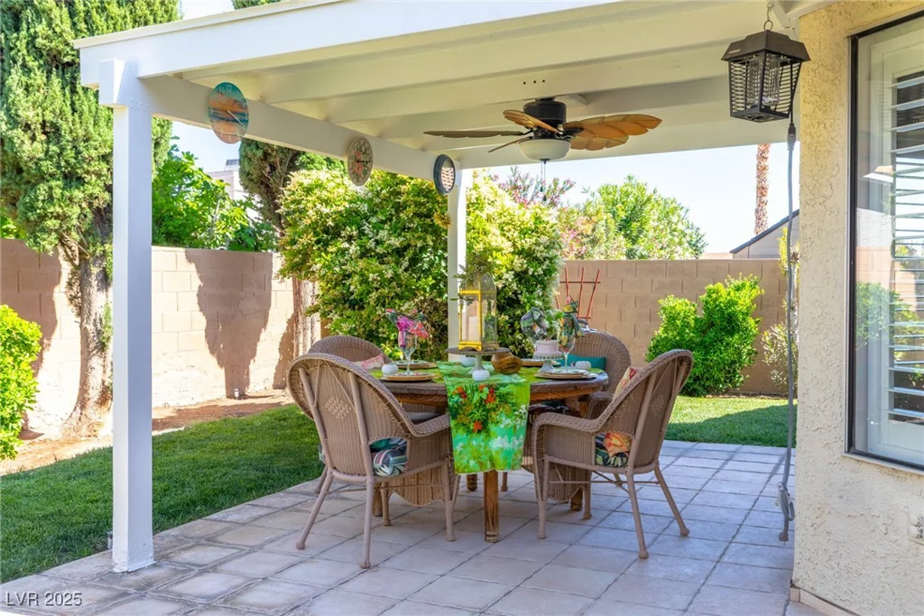 2708 Norbeck, Las Vegas, NV 89117