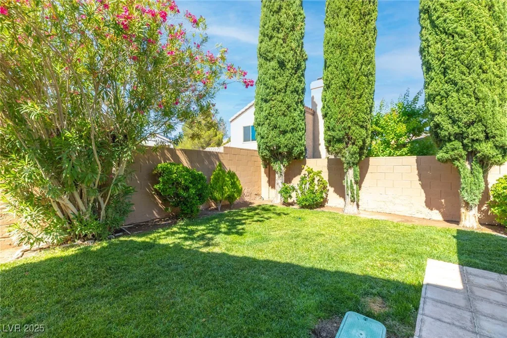 2708 Norbeck, Las Vegas, NV 89117