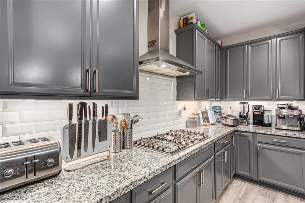 39 Castleton Tower, Henderson, NV 89011
