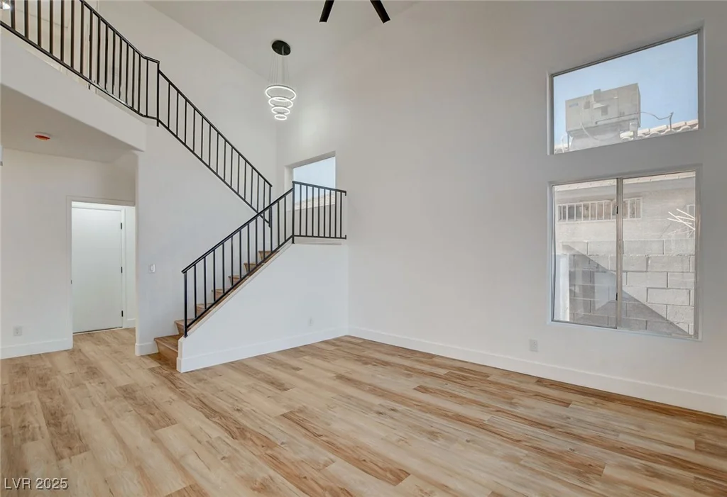 5466 Silverheart, Las Vegas, NV 89142