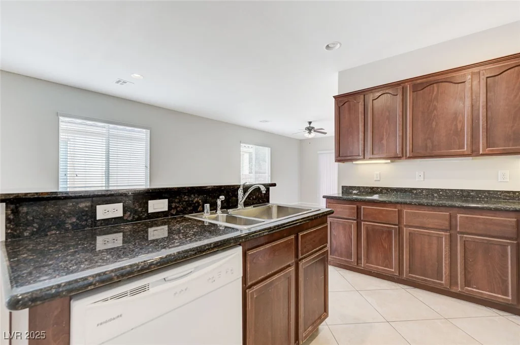 4078 Blue Manor, North Las Vegas, NV 89032