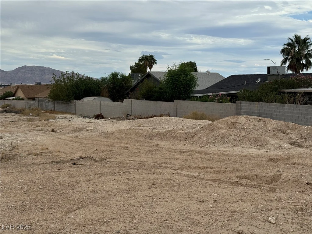 West Mayflower, North Las Vegas, NV 89030