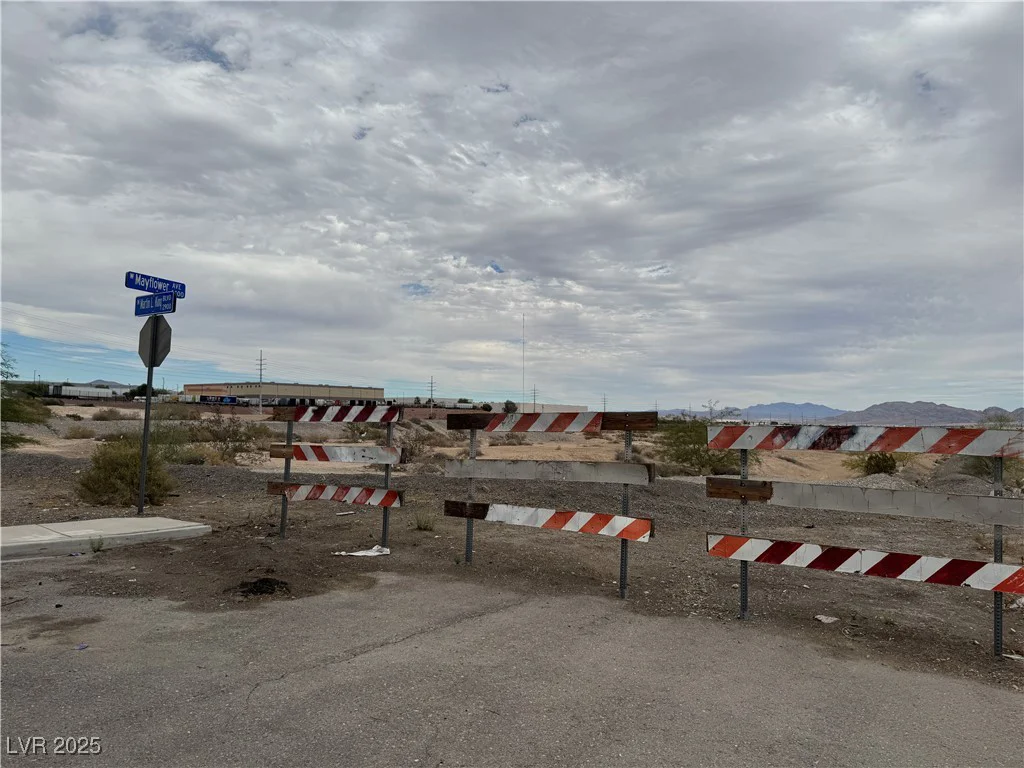 W. Mayflower, North Las Vegas, NV 89030