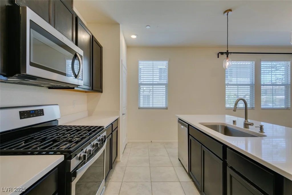 2887 Starling Summit, Henderson, NV 89044