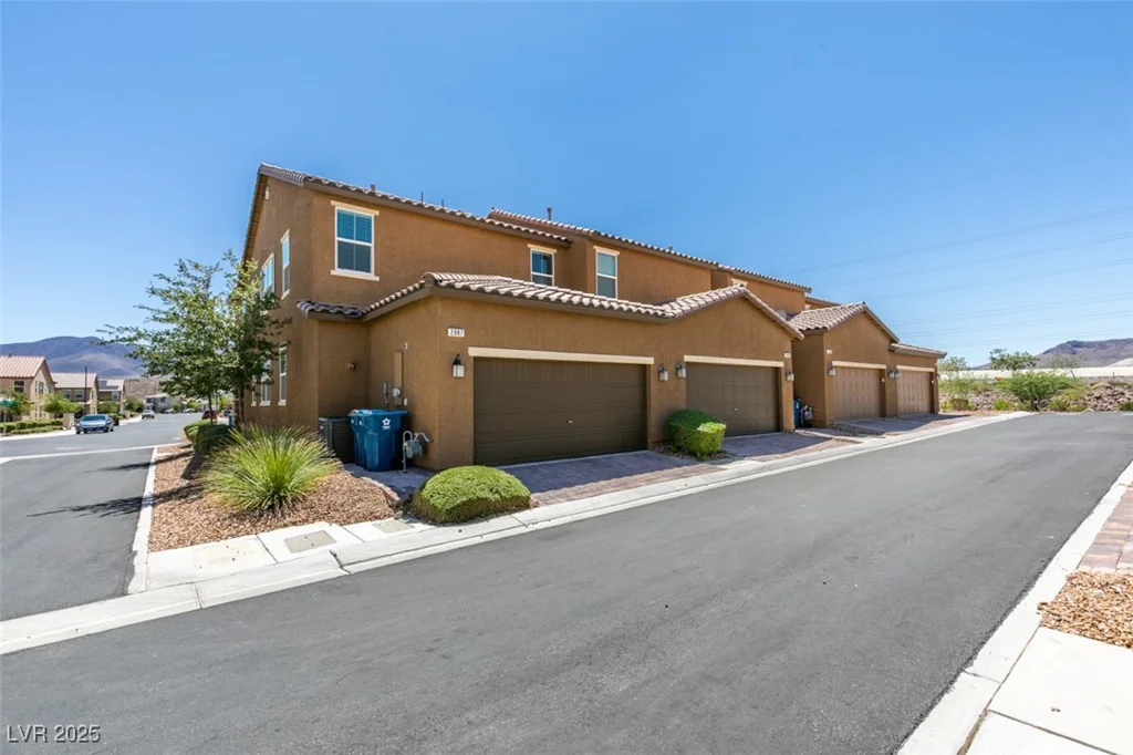 2887 Starling Summit, Henderson, NV 89044
