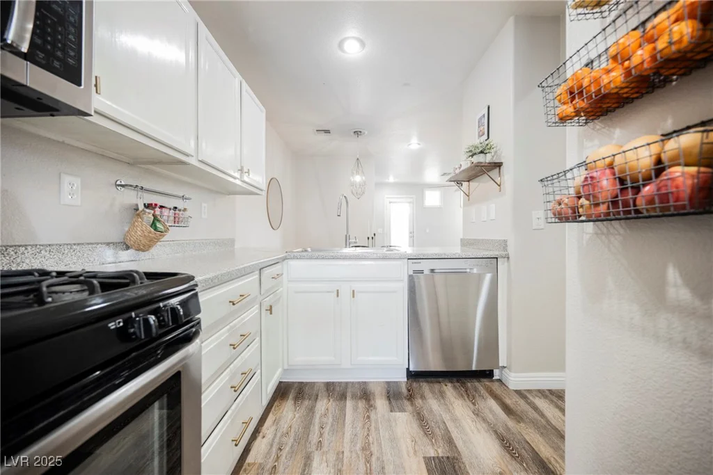 10400 Beautiful Fruit, Las Vegas, NV 89183