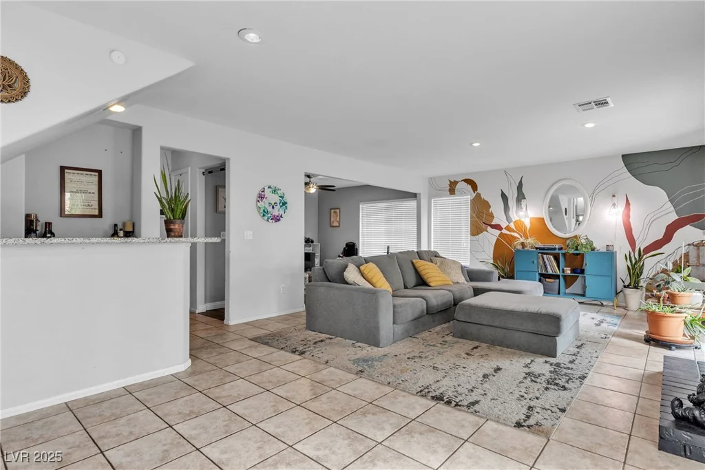 8216 Brittany Harbor, Las Vegas, NV 89128