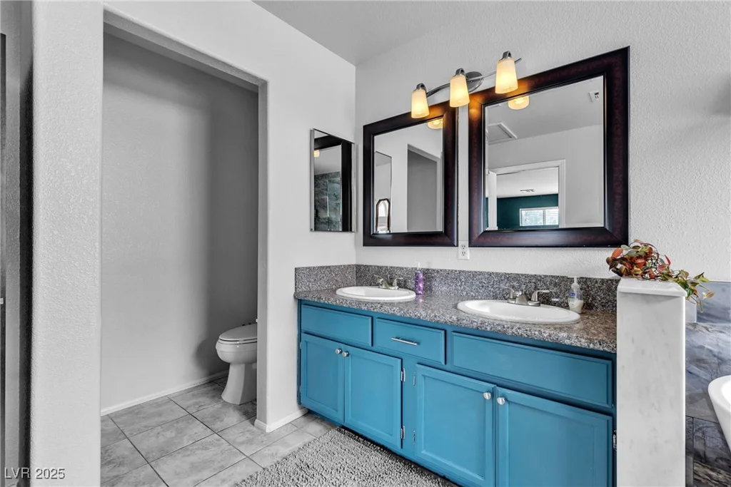 8216 Brittany Harbor, Las Vegas, NV 89128