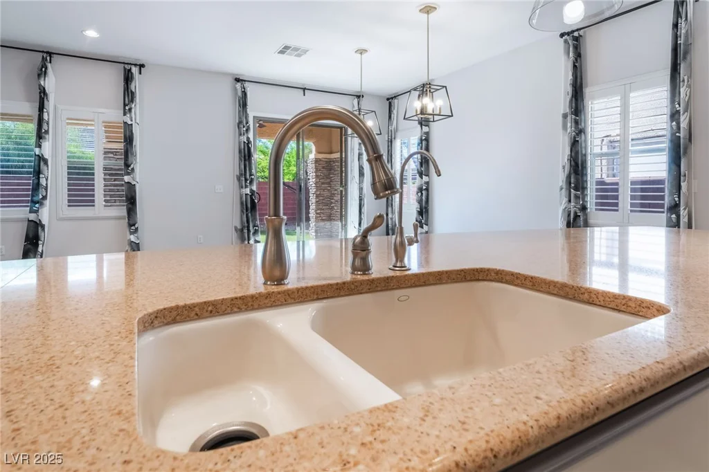 5384 Candlespice, Las Vegas, NV 89135