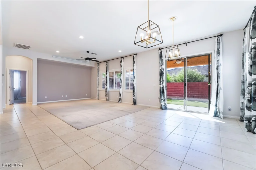 5384 Candlespice, Las Vegas, NV 89135