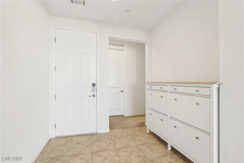 8724 Scalpay, Las Vegas, NV 89166
