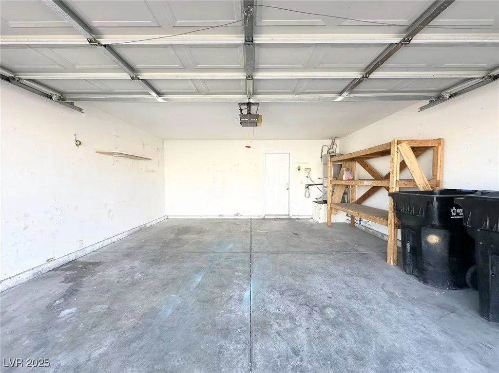 4651 Wild Oak, North Las Vegas, NV 89031