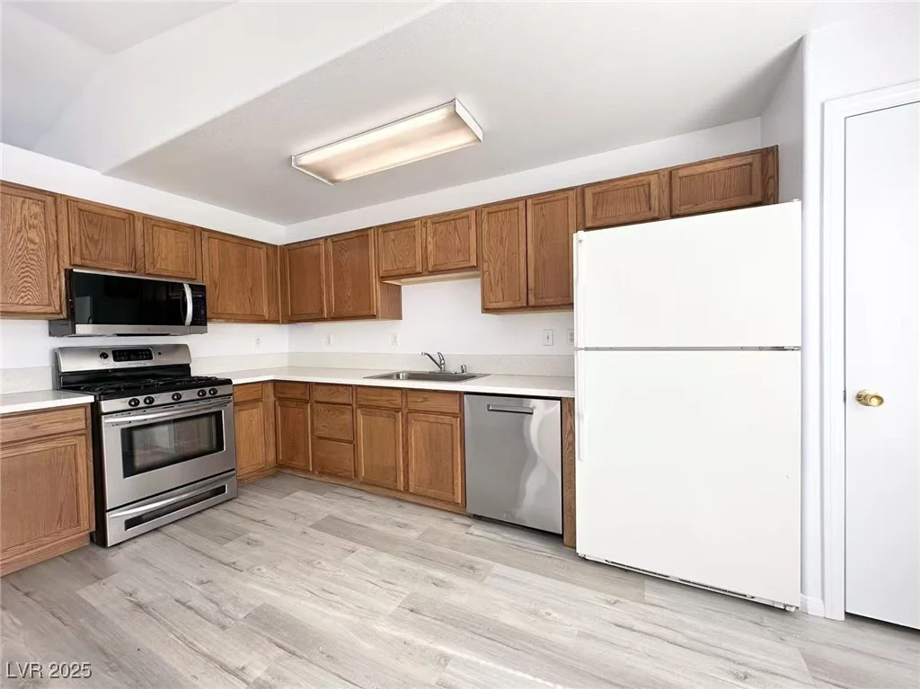 4651 Wild Oak, North Las Vegas, NV 89031