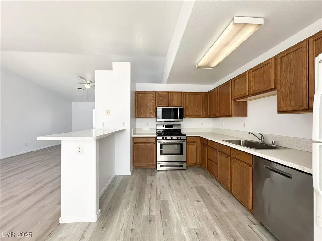 4651 Wild Oak, North Las Vegas, NV 89031