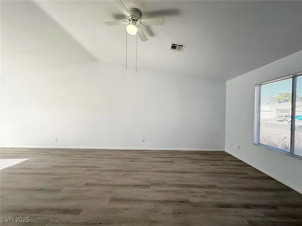 4651 Wild Oak, North Las Vegas, NV 89031