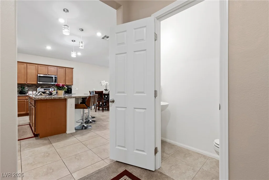 7070 Cinder Horse, Las Vegas, NV 89131