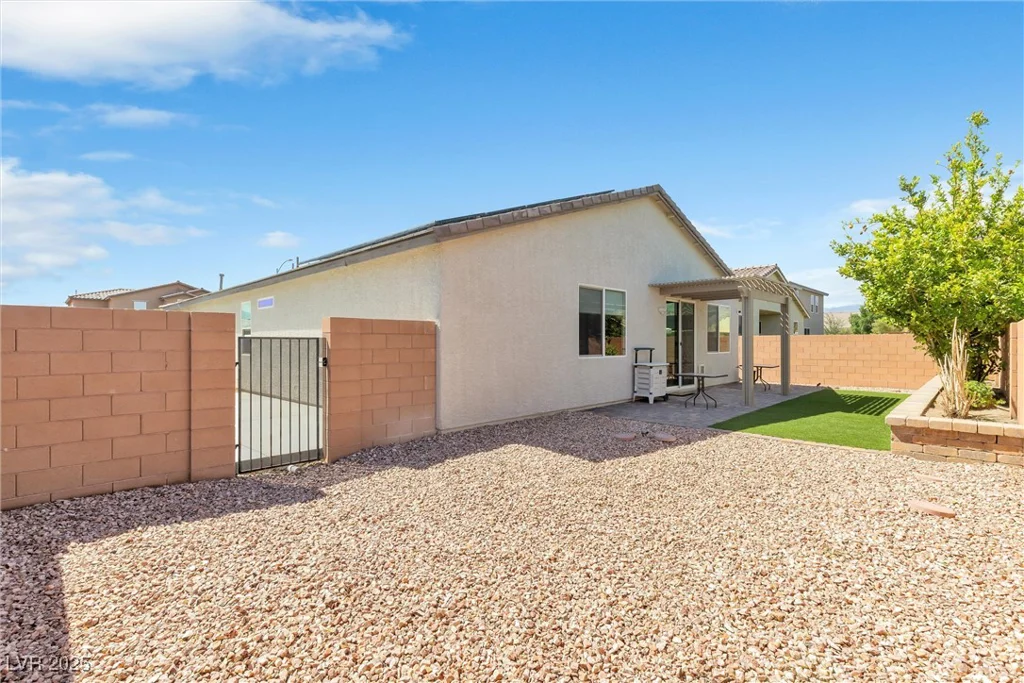 7070 Cinder Horse, Las Vegas, NV 89131