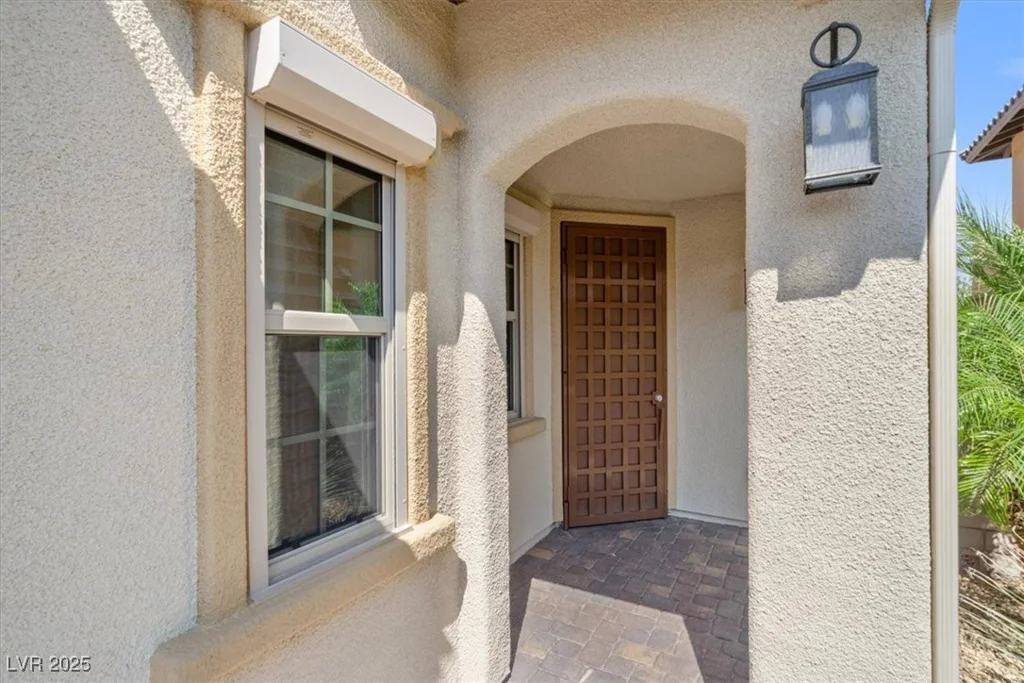 724 Step Beach, Las Vegas, NV 89138