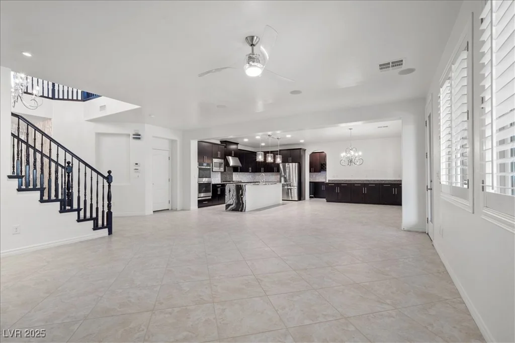 724 Step Beach, Las Vegas, NV 89138