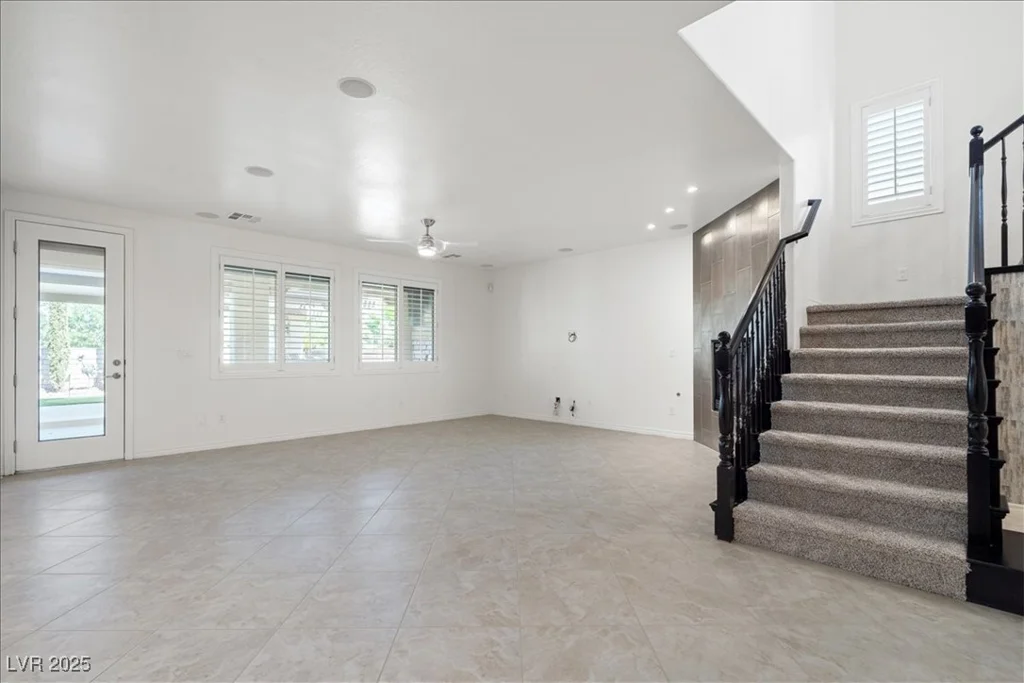 724 Step Beach, Las Vegas, NV 89138