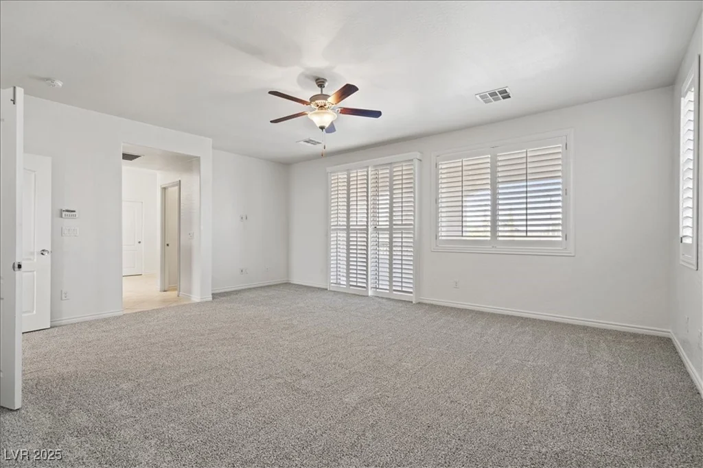 724 Step Beach, Las Vegas, NV 89138