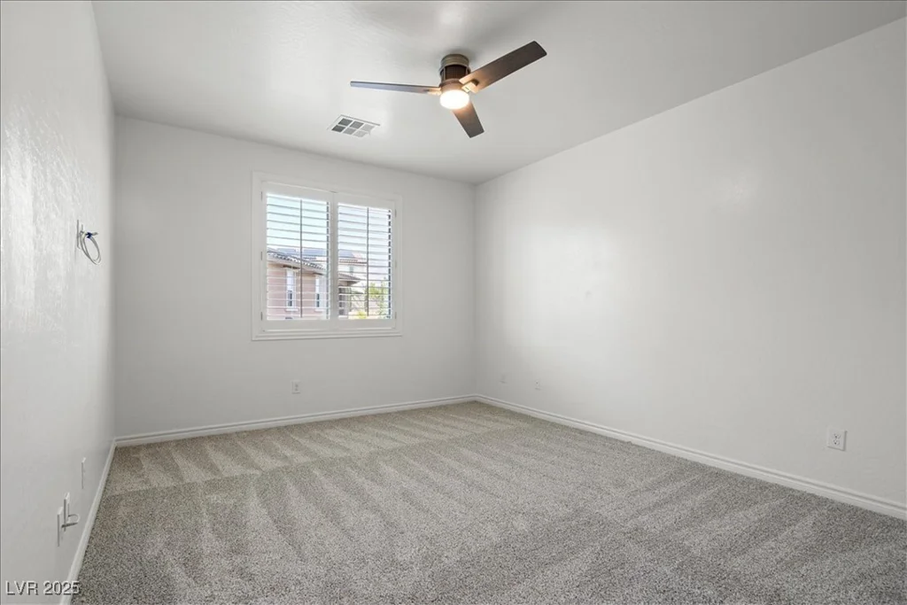 724 Step Beach, Las Vegas, NV 89138