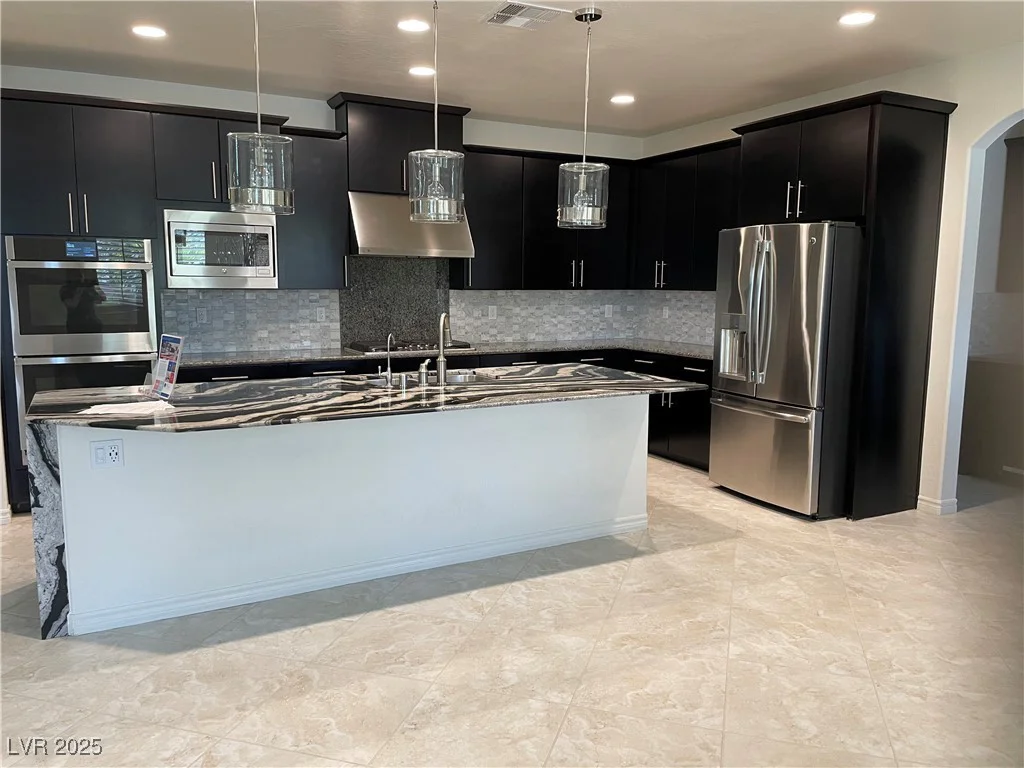 724 Step Beach, Las Vegas, NV 89138