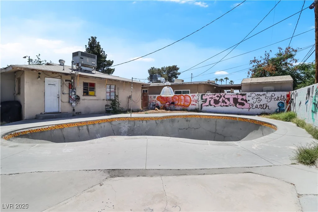 121 20th, Las Vegas, NV 89101